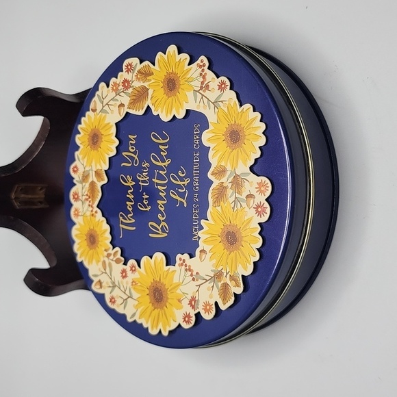 Gratitude Cards Thank You for this Beautiful Life 24 Cards and Tin - Picture 5 of 8